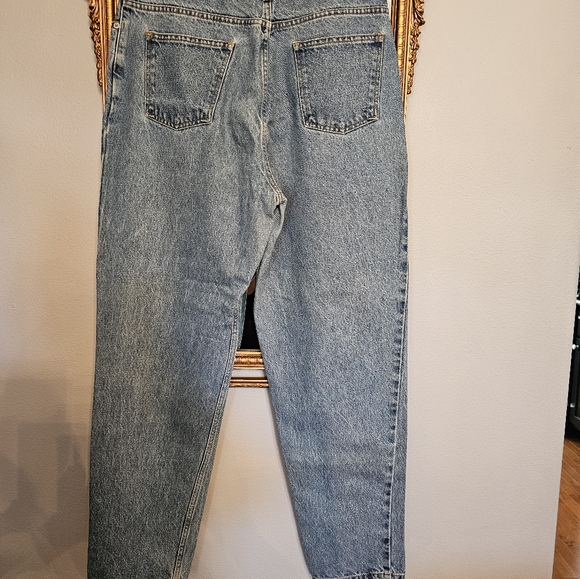 Jeans - Picture 2 of 2